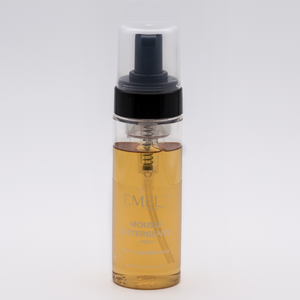 EMELT - MOUSSE DETERGENTE PURIFICANTE Pantenolo, Hormo Fruit, Fitoestratti prodotta da Emelt - Torino